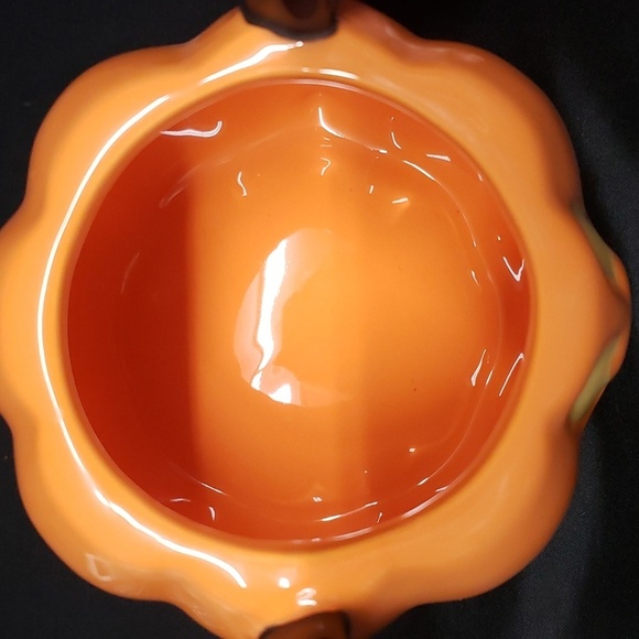 Disney Mickey Mouse Face Pumpkin Mug - Picture 6 of 6